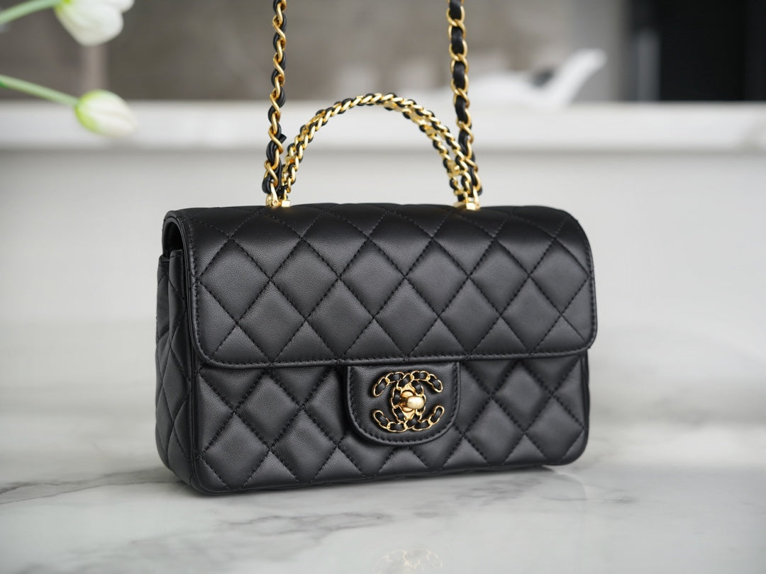 小香家-Chanel CF Mini 經典皮革穿繞雙c Logo 黑色