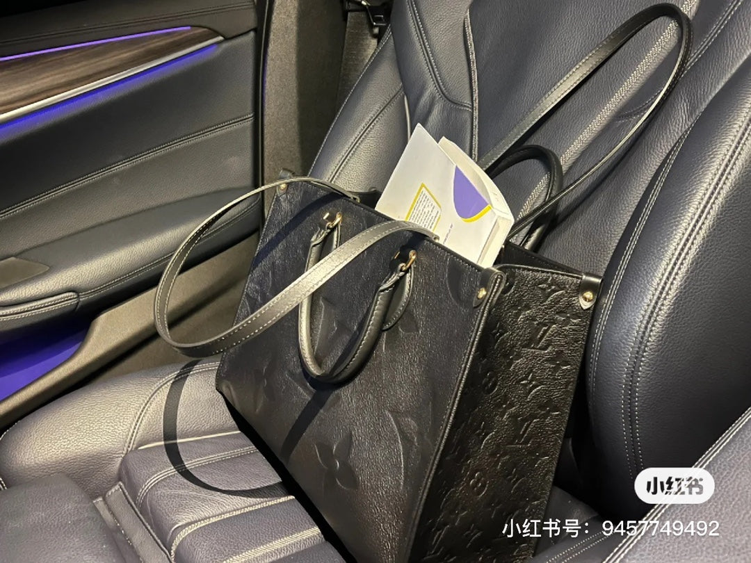 M45653 路L家-OnTheGo PM托特購物包 黑色