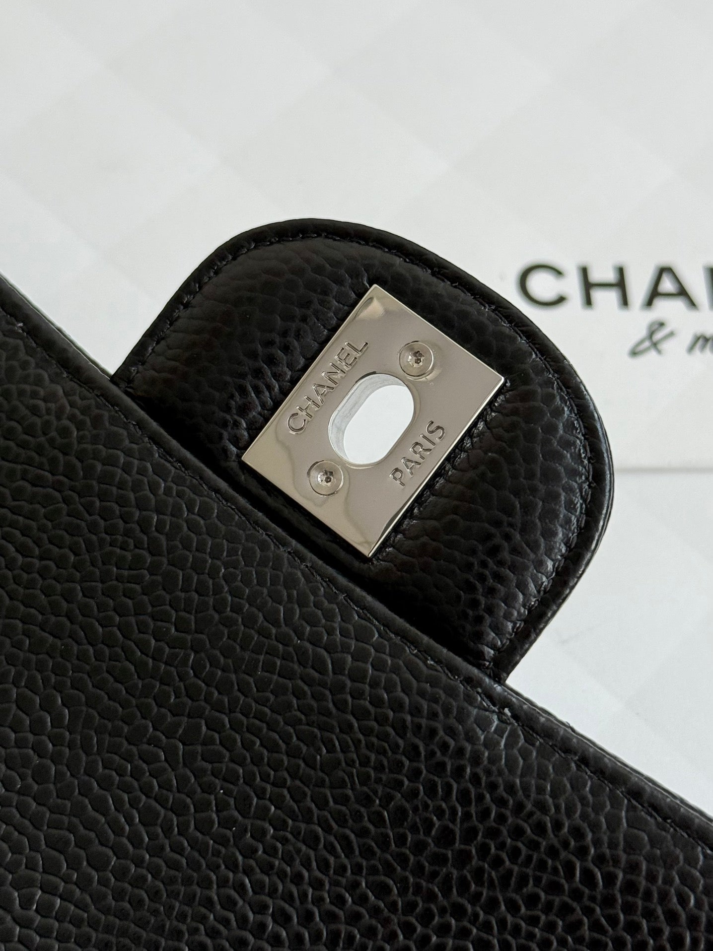 熱銷款 小香家-CF25荔枝皮銀扣五金鏈條包 黑色