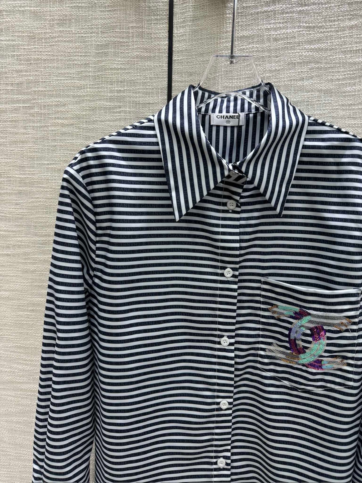 小香家-2403 重工珠片翻領長袖襯衫 藍色