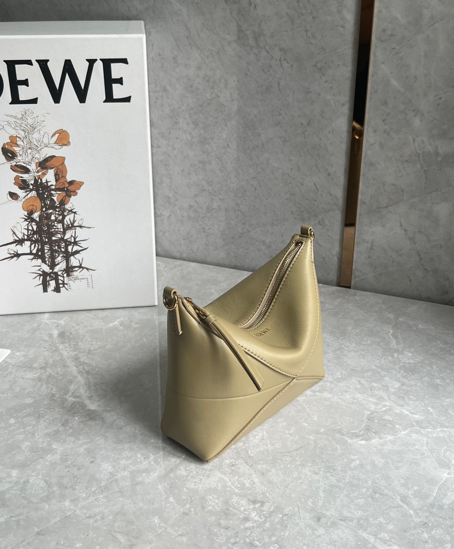 羅L威-PUZZLE FOLD POUCH 麻將包 卡其綠