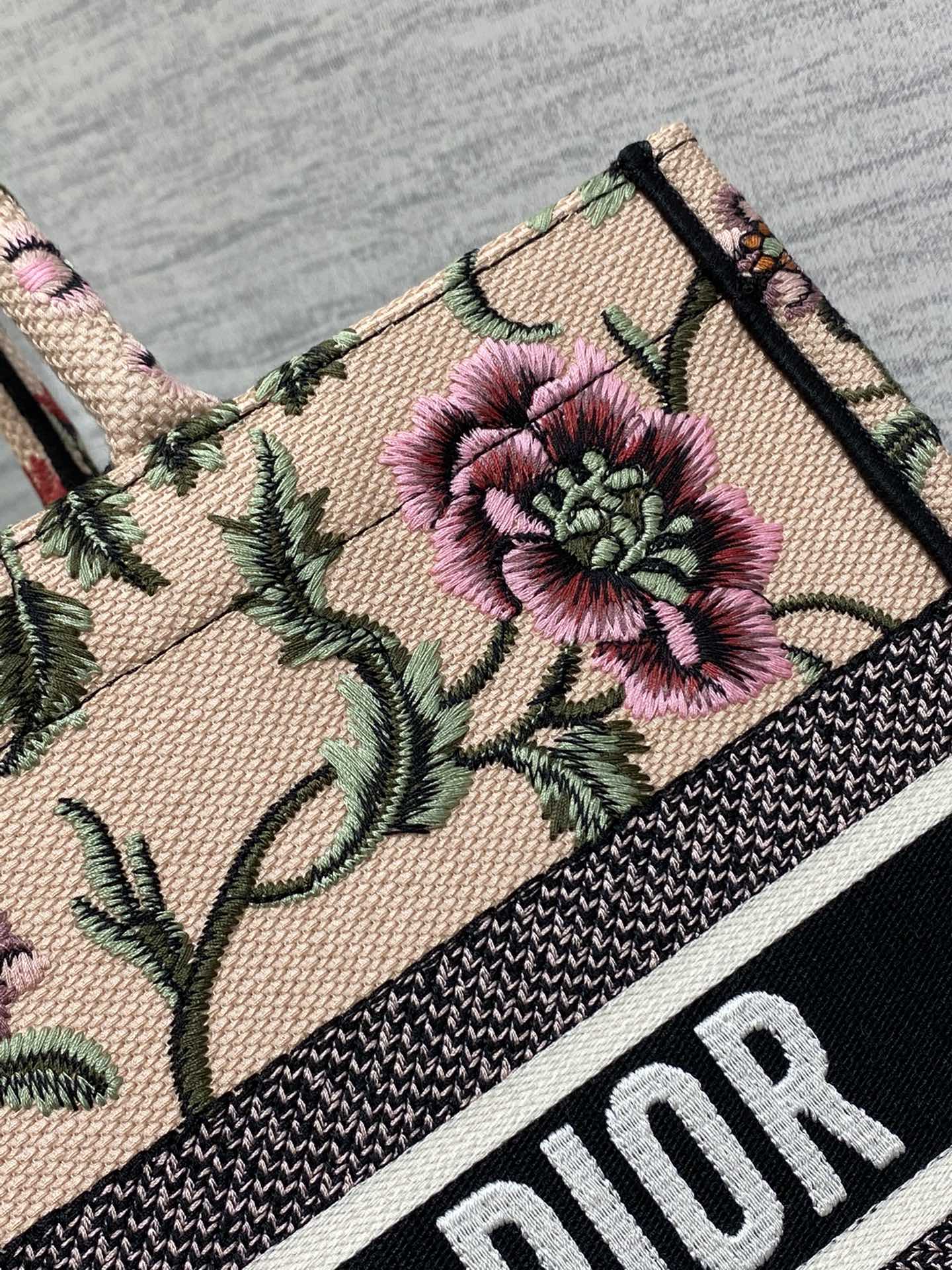 迪D家 Book Tote 刺繡字母粉花 中號36.5cm