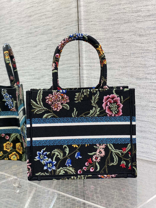 迪D家 Book Tote 刺繡字母黑色 小號26.5cm