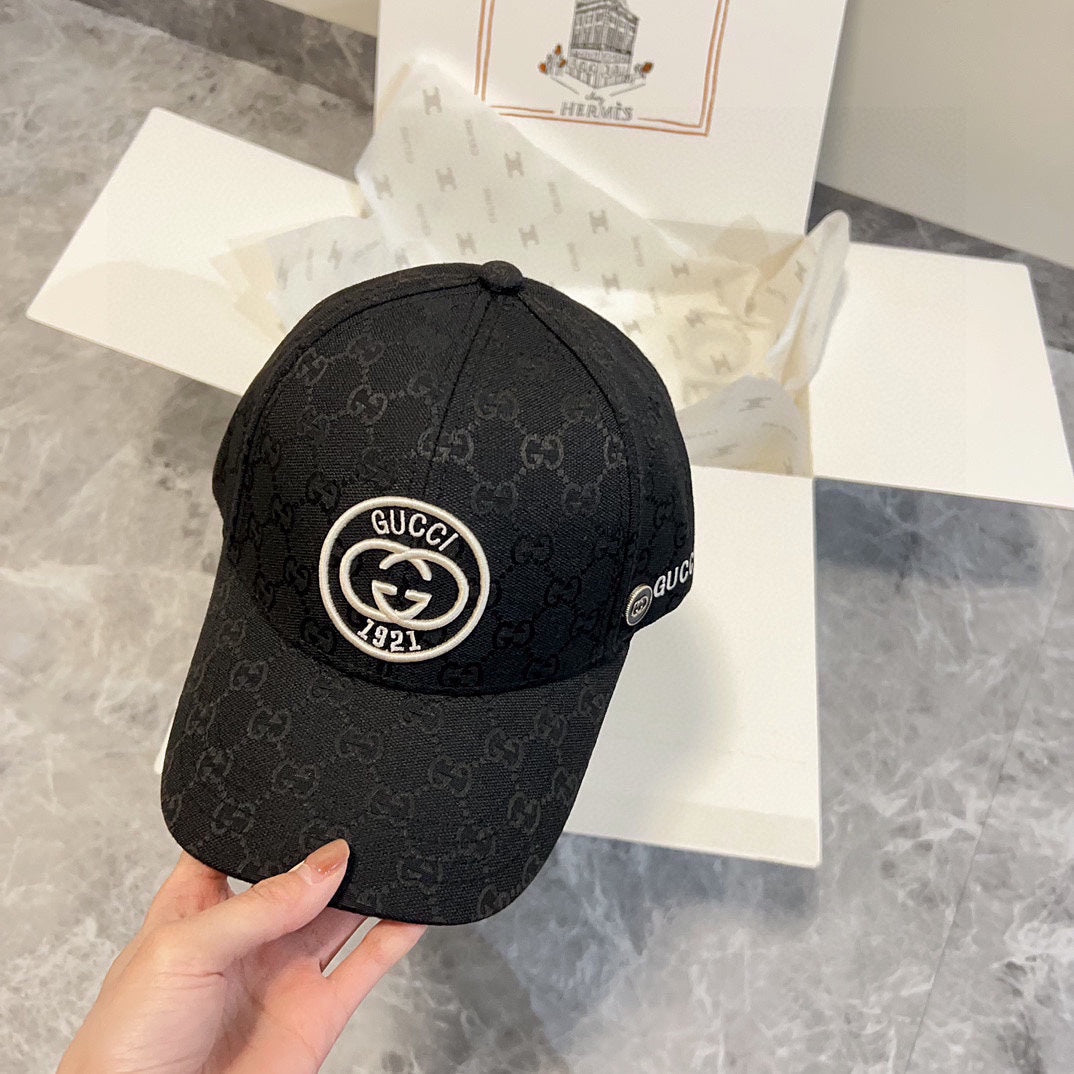 古G家-2024新款 重工刺繡Logo棒球帽 黑色