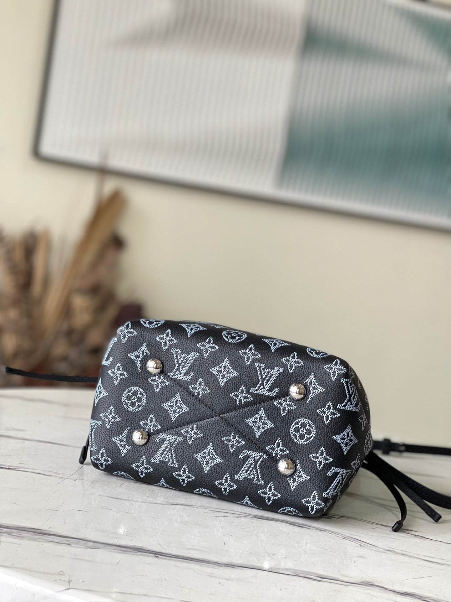 M21096 路L家-Bella Tote 托特包 黑