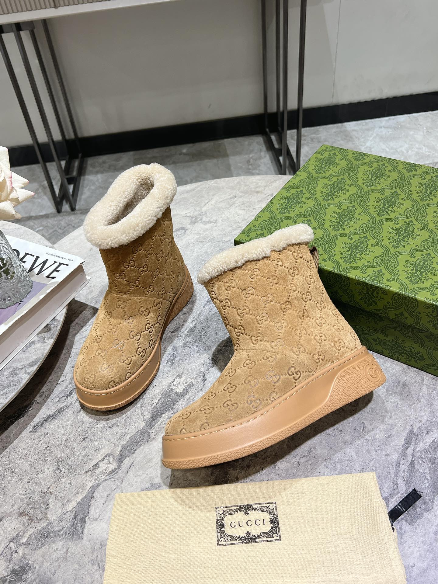 古G家-2024羊毛雪地靴 咖啡色