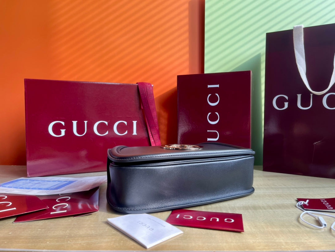 古G家-黑皮革滾邊金鍊肩帶 藍色
