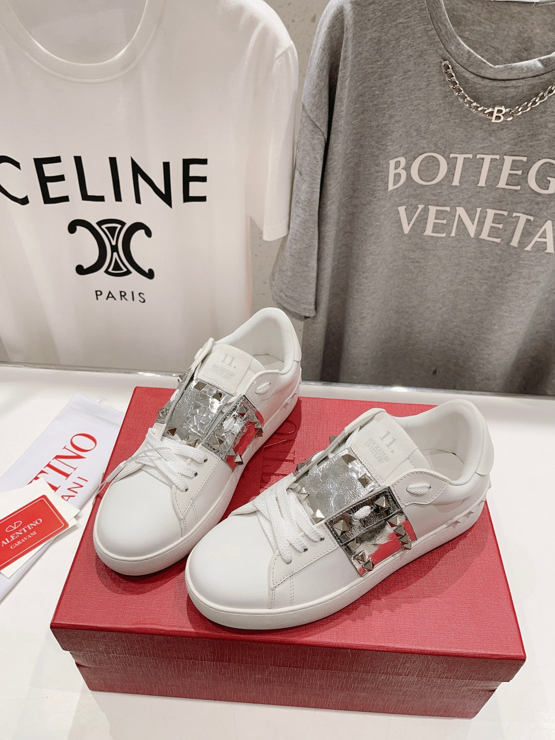 范倫V-2023新款 休閒小白鞋 銀色