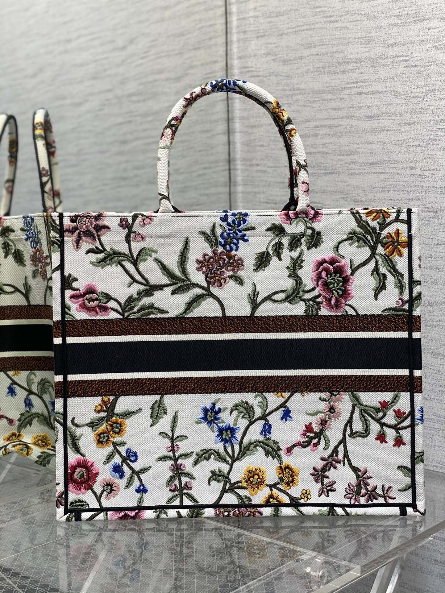 迪D家 Book Tote 刺繡字母白花 大號41.5cm