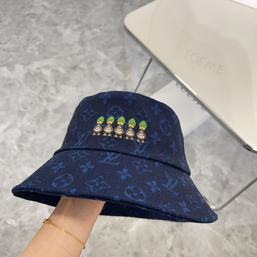 路L家-2024新款老花俏皮經典漁夫帽 藍色