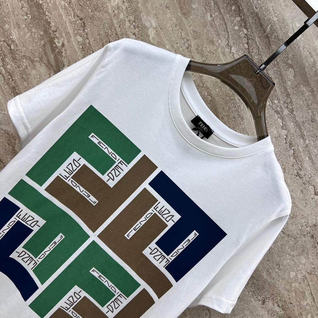 芬F家-2403 24SS春夏新款 logo字母印花短袖TEE 綠色