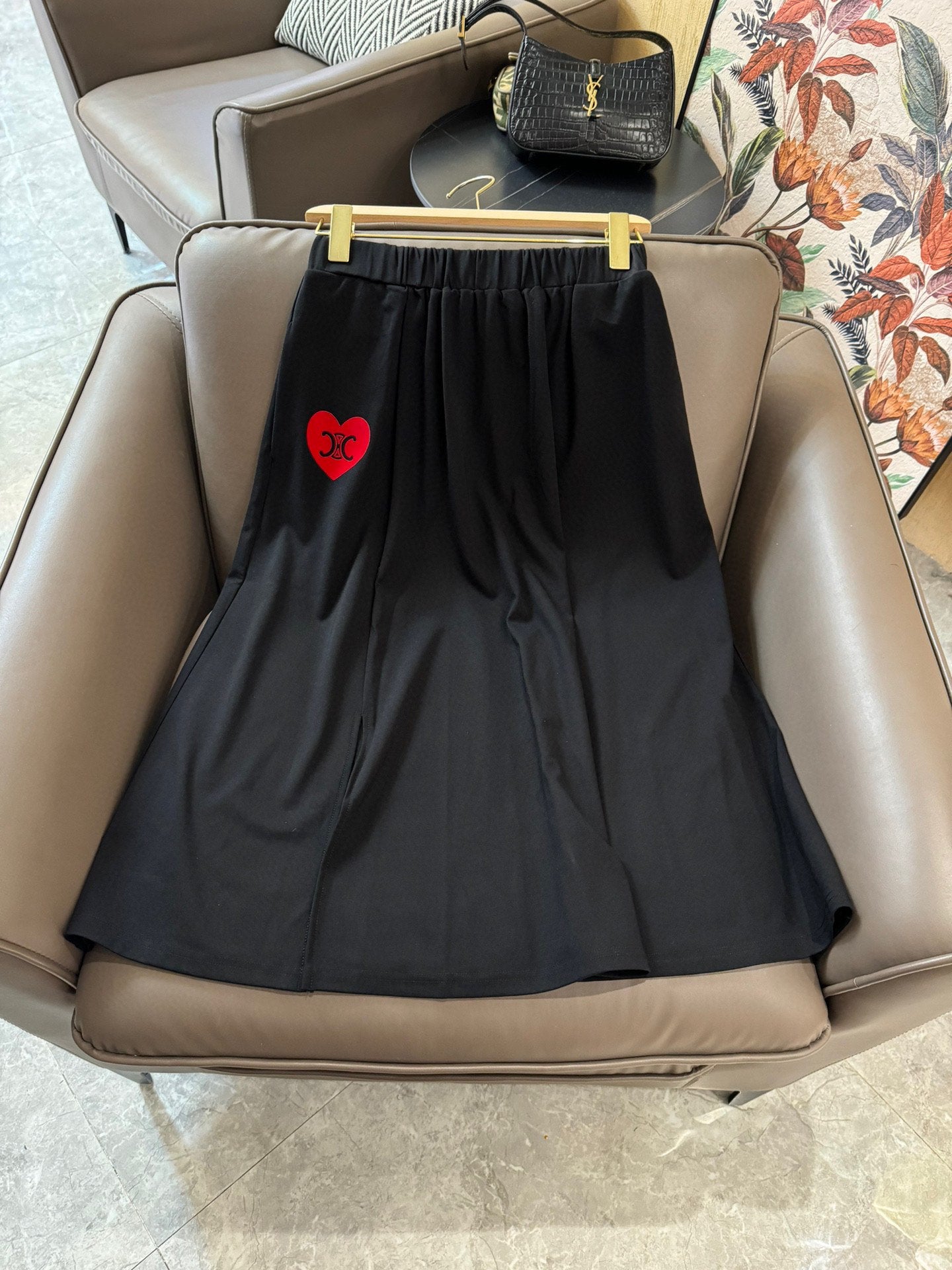 賽C家-2403 24SS新款愛心凱旋門印花套裝 黑色