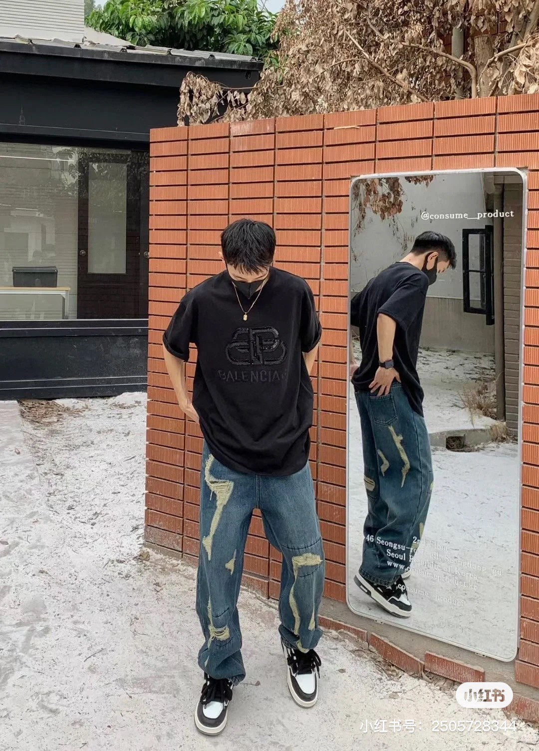 2404024