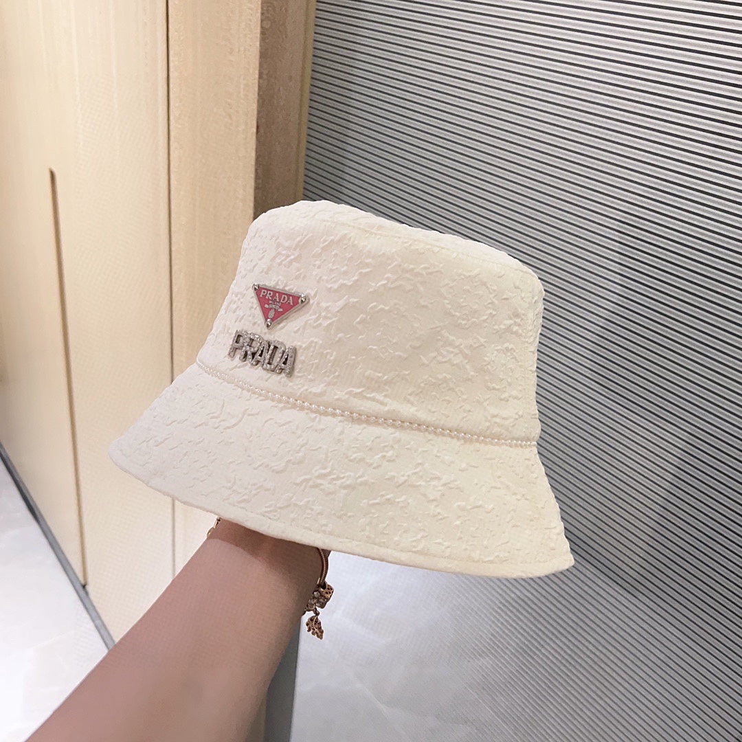 普P家-2023新款小香風珍珠鍊漁夫帽 白色