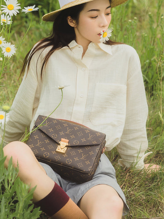 M44875 路L家-Pochette Métis 手提斜跨包