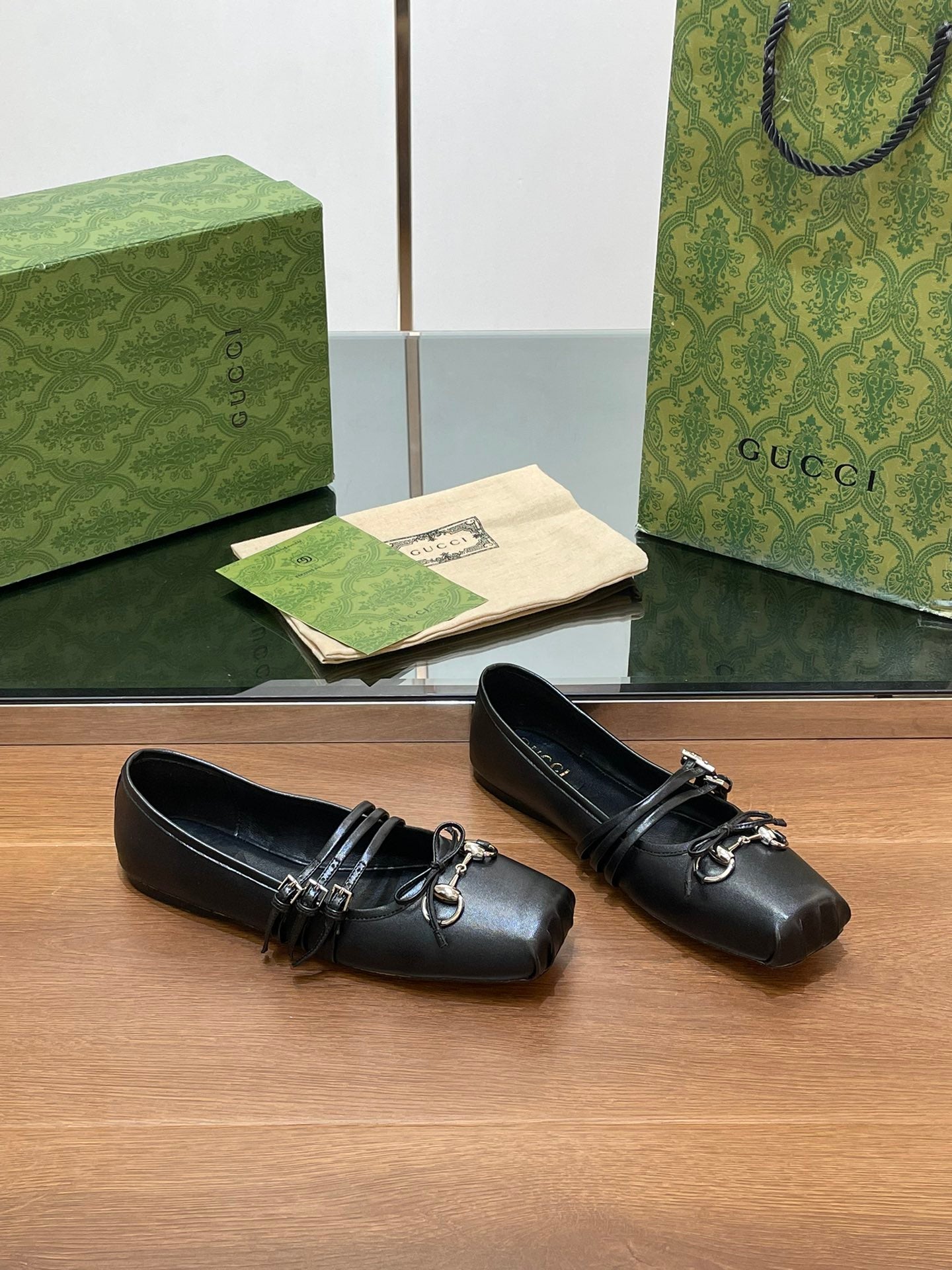 古G家-2024平底芭蕾鞋 黑色