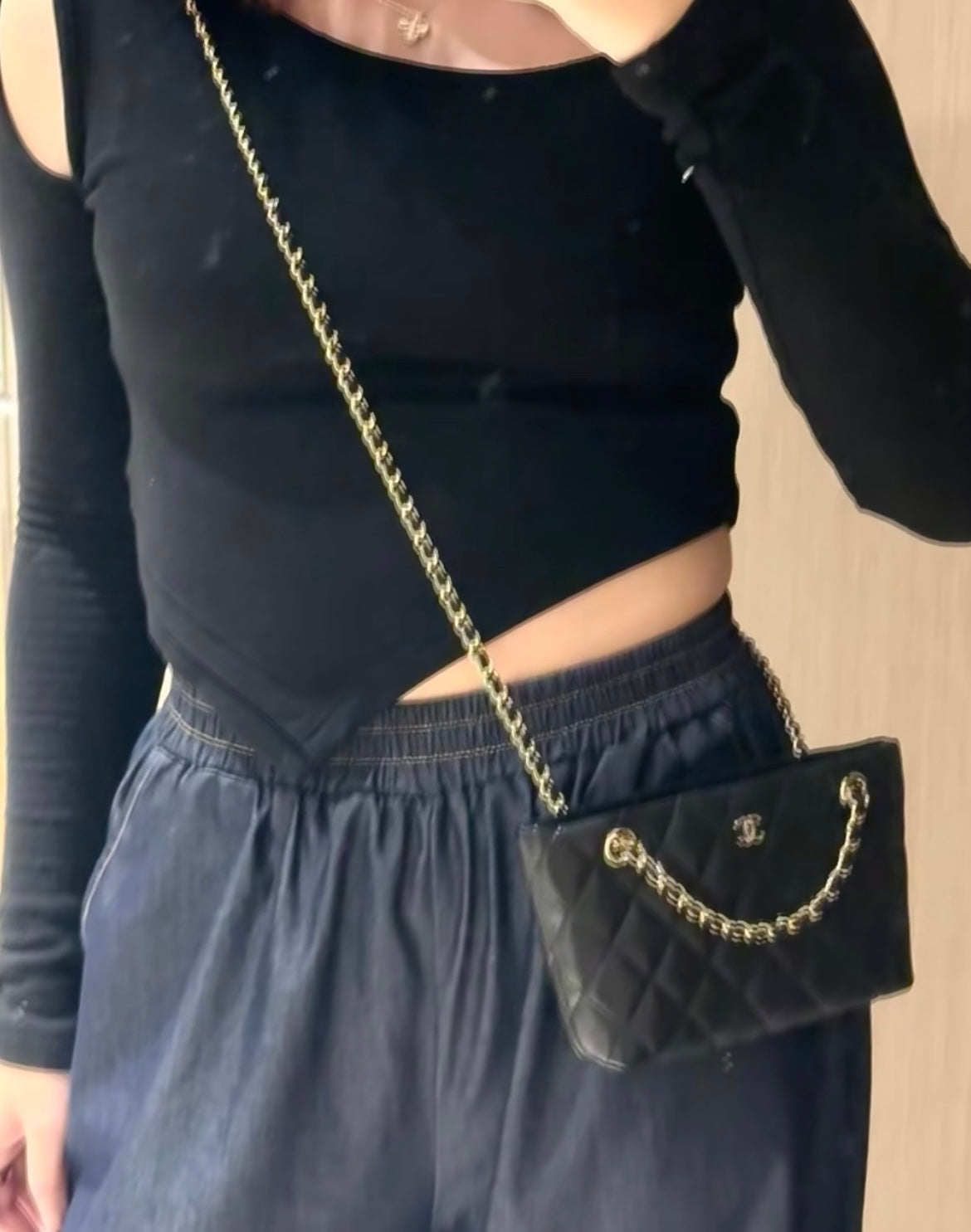 小香家-25C Mini Tote 黑色(內裡暗紅)