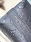M46610 路L家-Sac Sport腋下包 壓紋老花 黑色