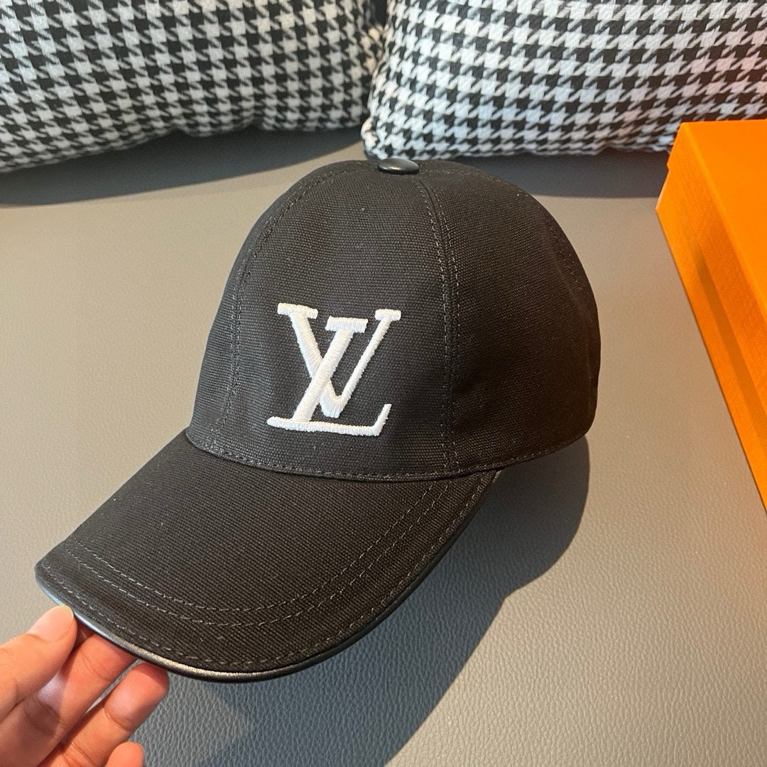 路L家-Logo刺繡棒球帽 黑色