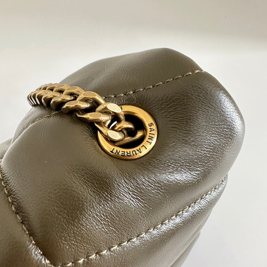 聖Y羅-Loulou Puffer 23cm 絎縫小羊皮雲朵包 墨綠色