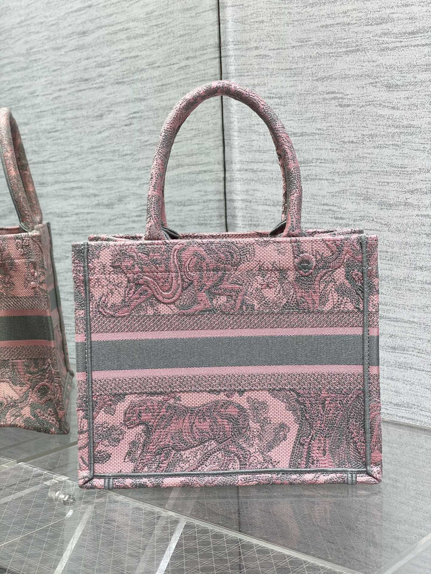 迪D家-Book Tote 2023春夏系列 動物園茹伊灰粉 小號