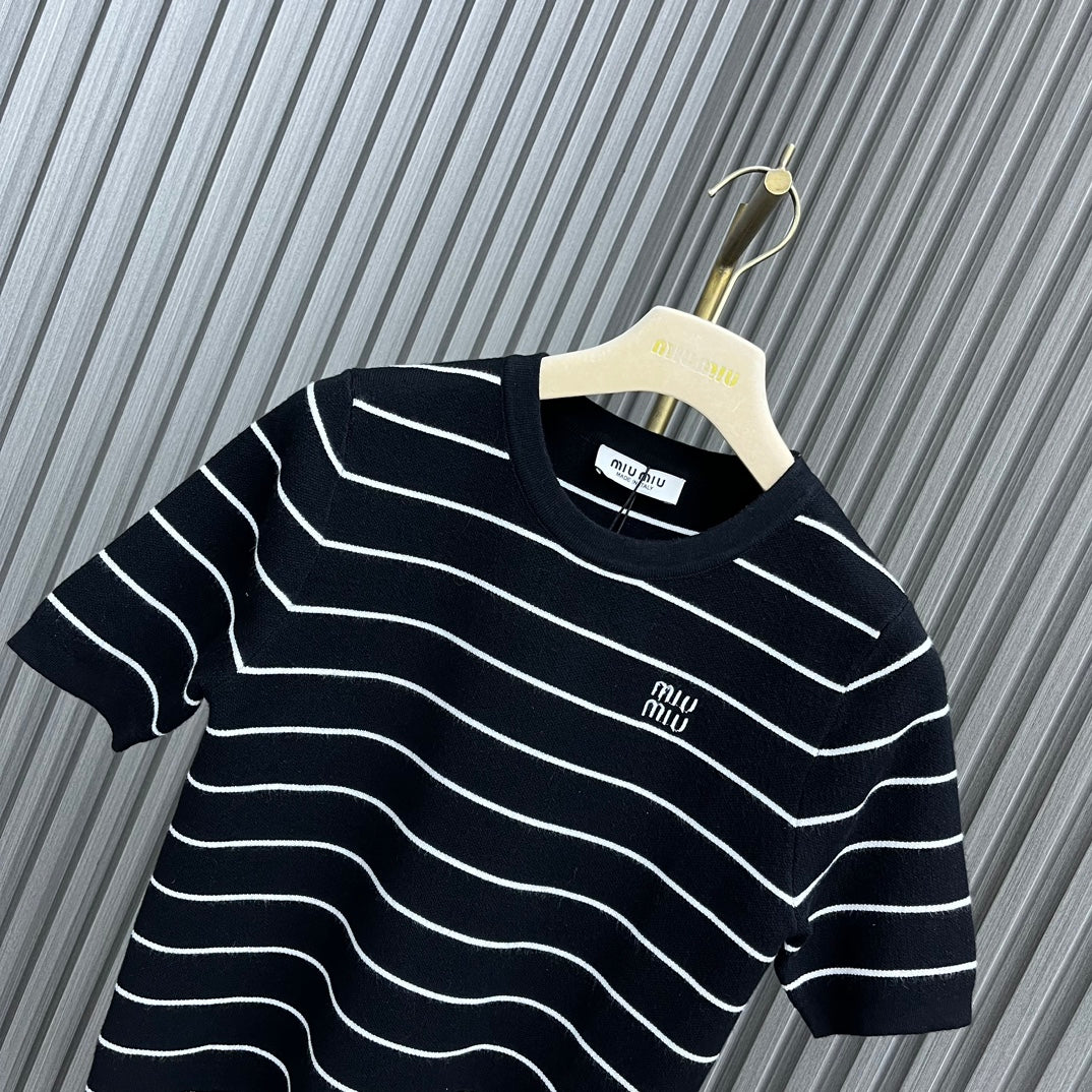 穆M家-2404 24新品上架圓領條紋短袖TEE 黑色