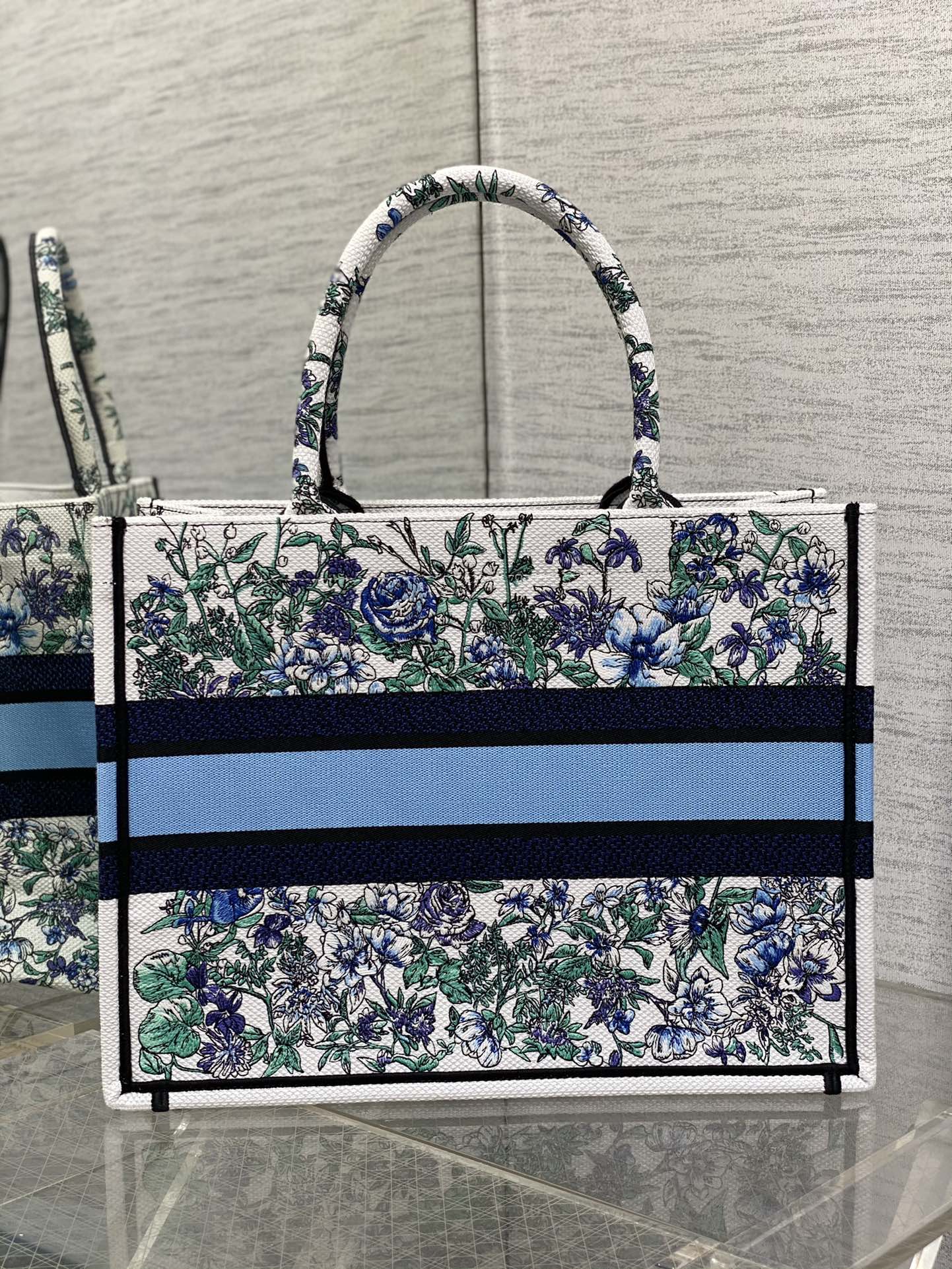 迪D家-Book Tote 2023春夏系列 浪漫花刺繡藍色 中號