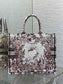 迪D家-2024春夏系列 Book Tote 太陽刺繡 白灰色 中號