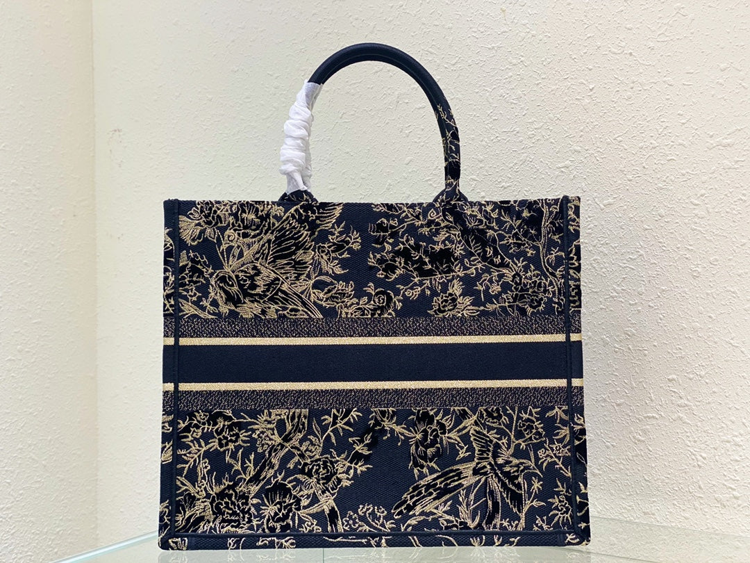 迪D家 Book Tote 刺繡天鵝絨和金屬光澤線 大號41.5cm