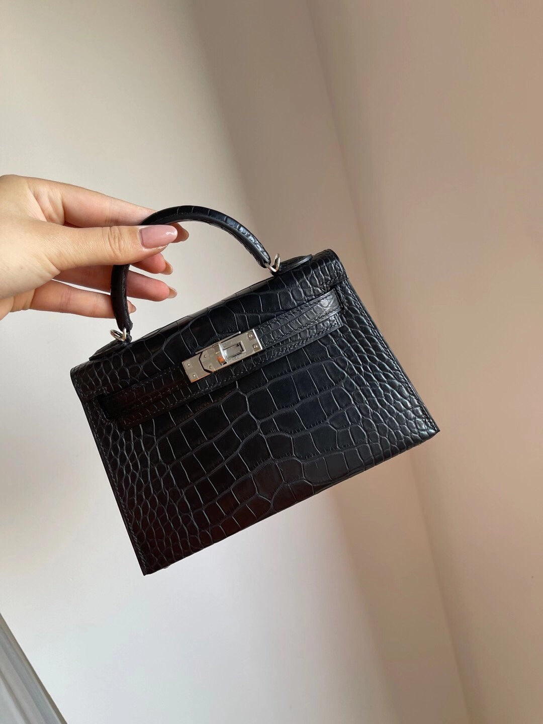 小愛款-Kelly mini 2代  美洲霧面鱷魚 黑色 銀扣