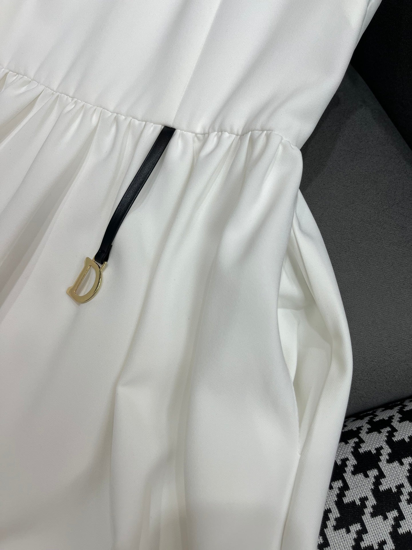 迪D家-2403 24SS夏季新款蝴蝶無袖洋裝 白色