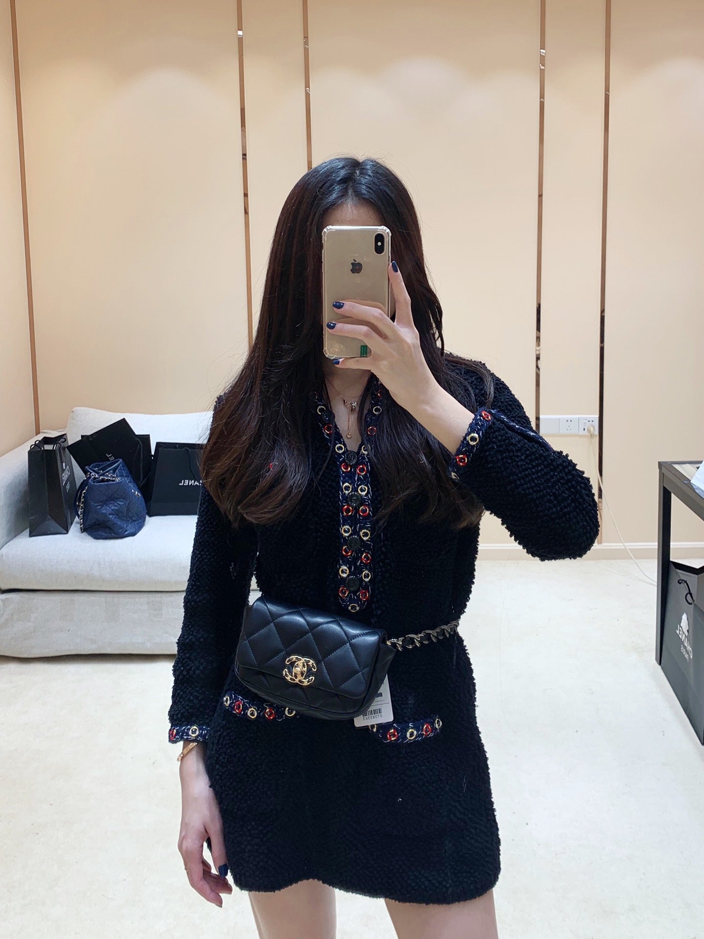 小香家-Chanel 19腰包 迷你口蓋黑色