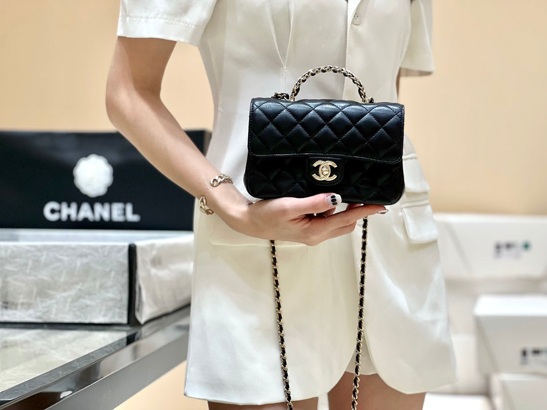 小香家-Chanel 23A CF水鑽手柄 黑色