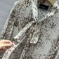 紀G家-2403 24春夏新品浪漫度假風格調雪豹紋印花絲質襯衫