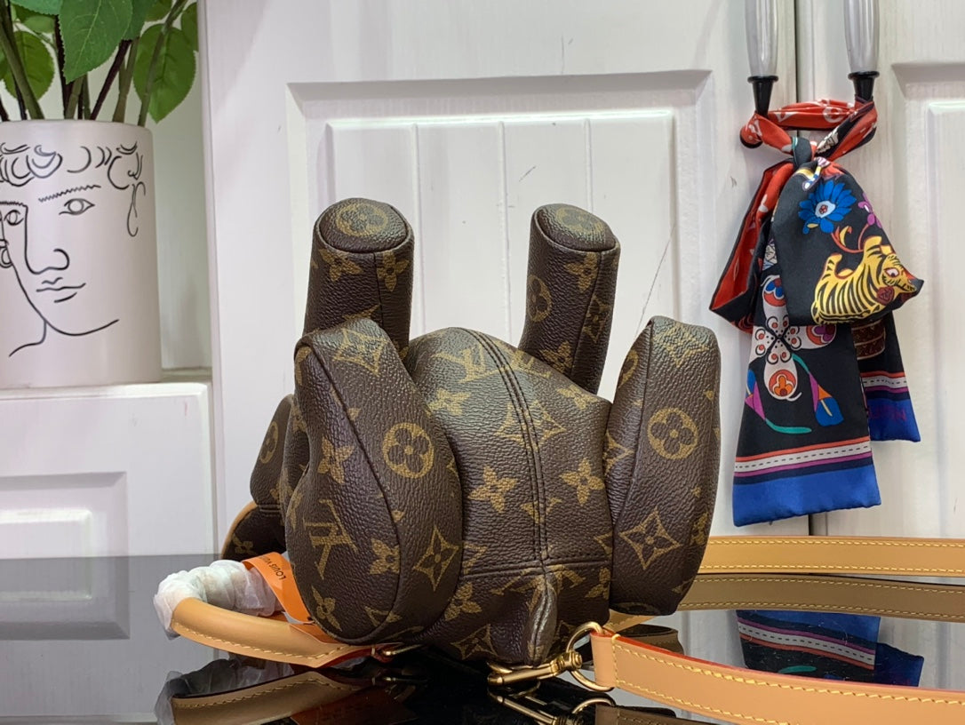 路L家-M12617 POOCH BAG手袋法鬥狗 棕色