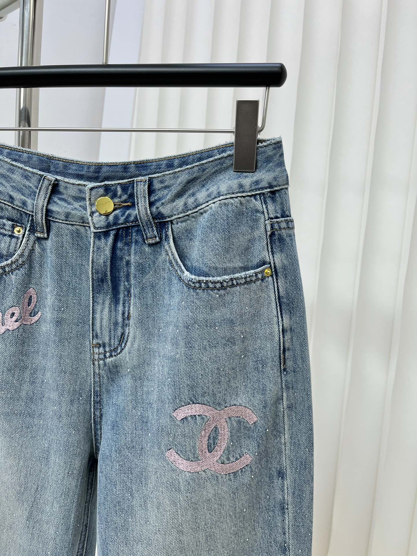 小香家-2403 撞色logo刺繡牛仔褲 粉色
