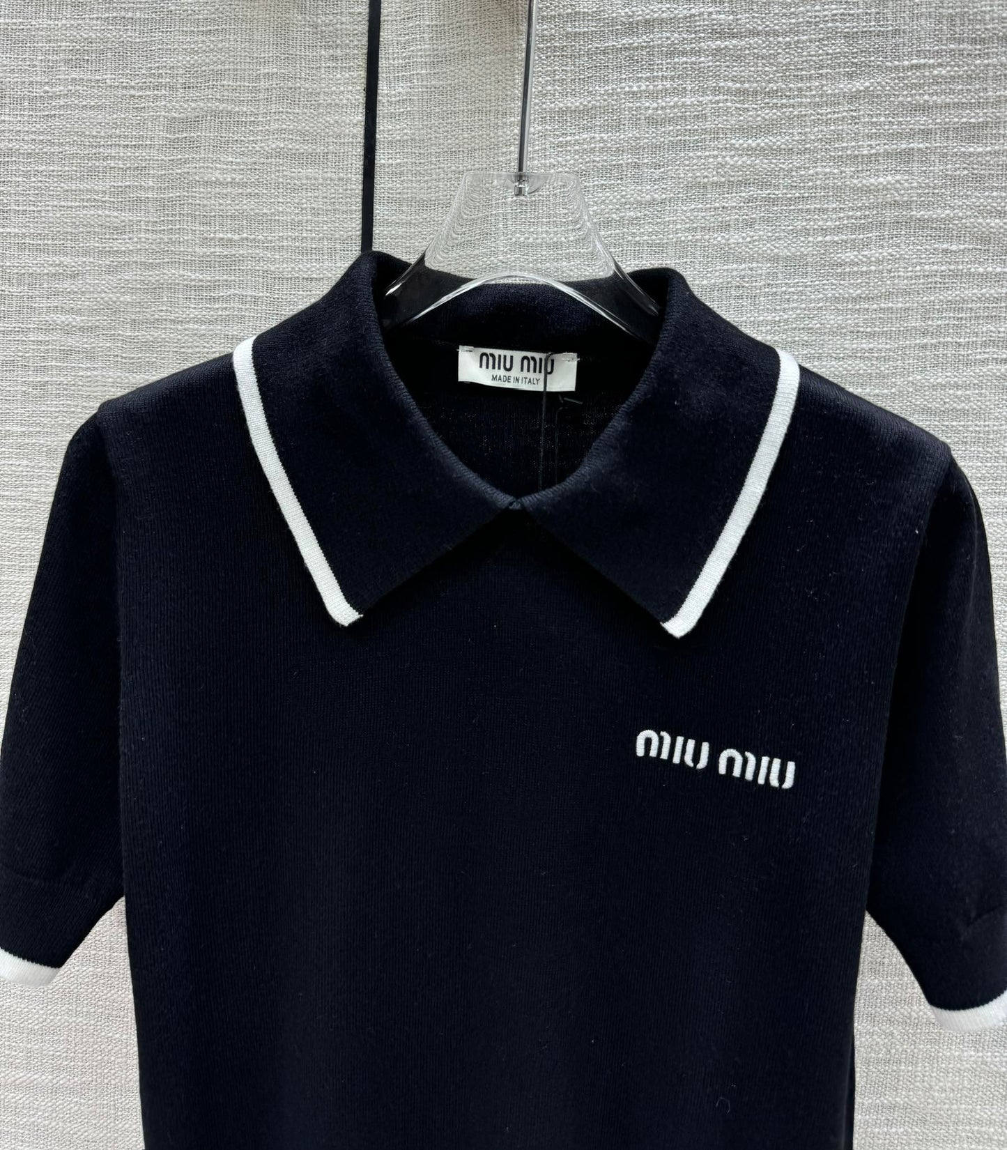 穆Ｍ家-2404 撞色polo領針織短袖 黑色