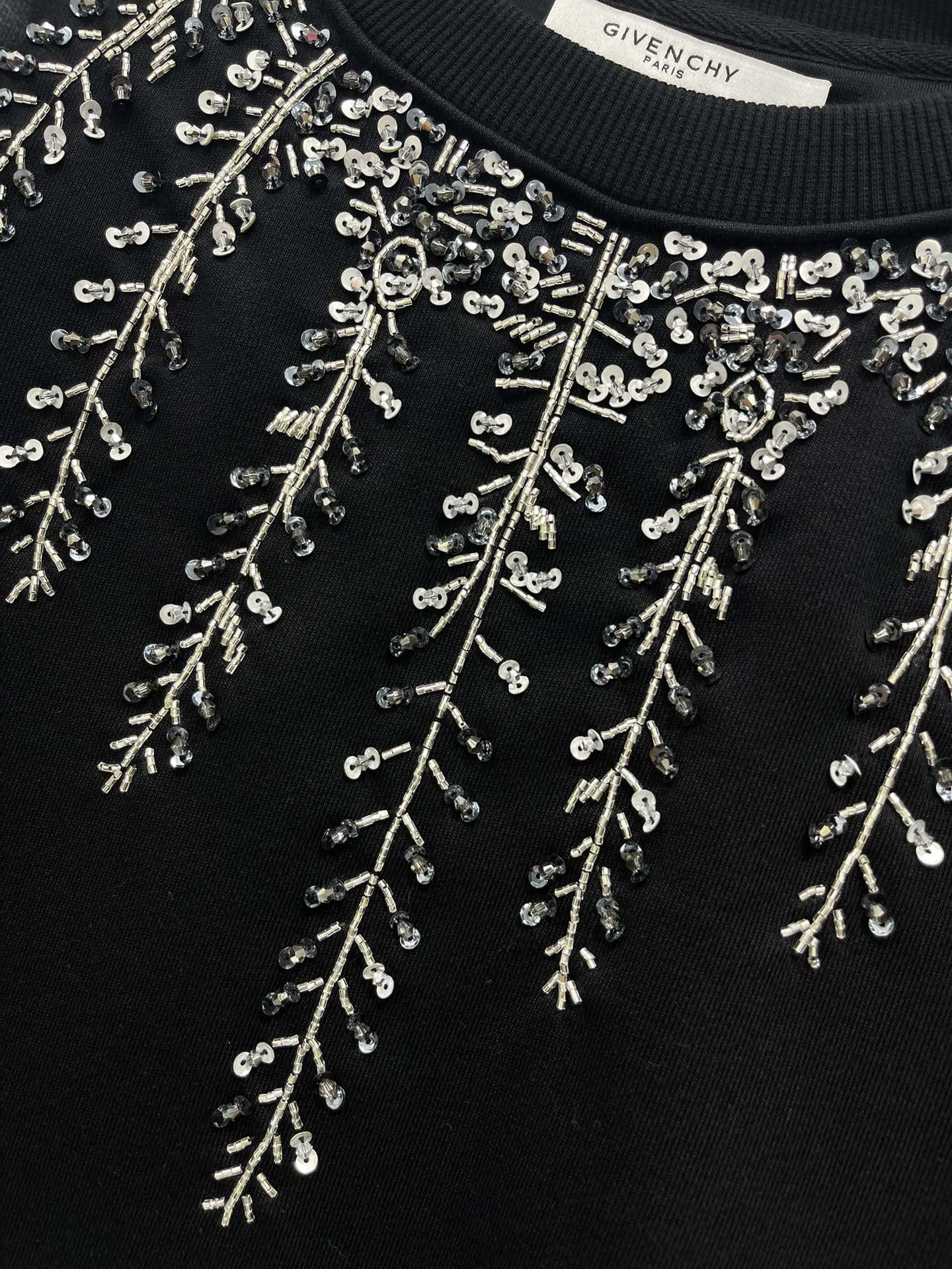 紀G家-2403 獨家原版高端訂製珍珠刺繡毛衣