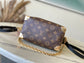 路L家-M13146 Speedy Trunk黑手袋 棕色