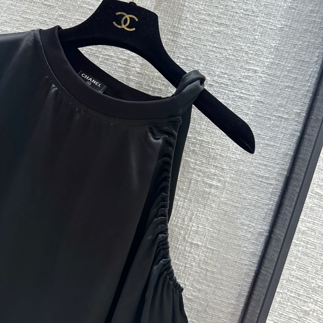 小香家-2404 24s春夏新品蝴蝶結繫帶圓領單袖小上衣 黑色