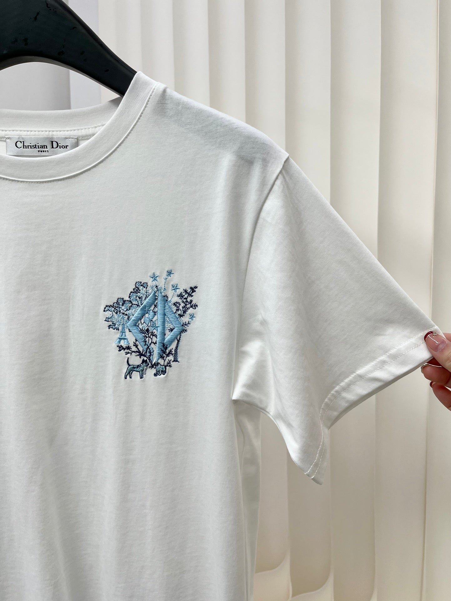 迪D家-2403 撞色刺繡短袖TEE 白色