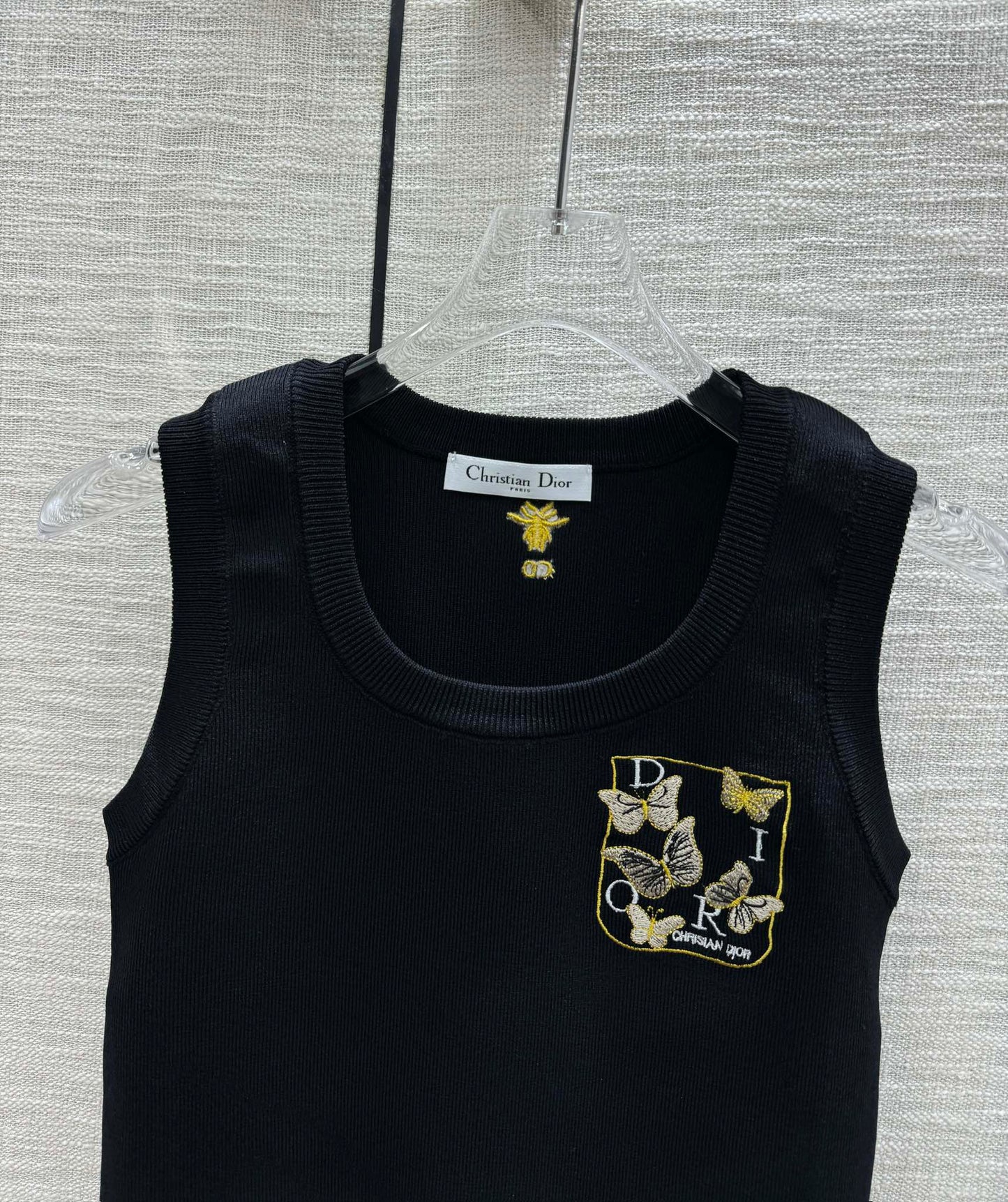 迪D家-2403 刺繡蝴蝶圓領針織背心 黑色