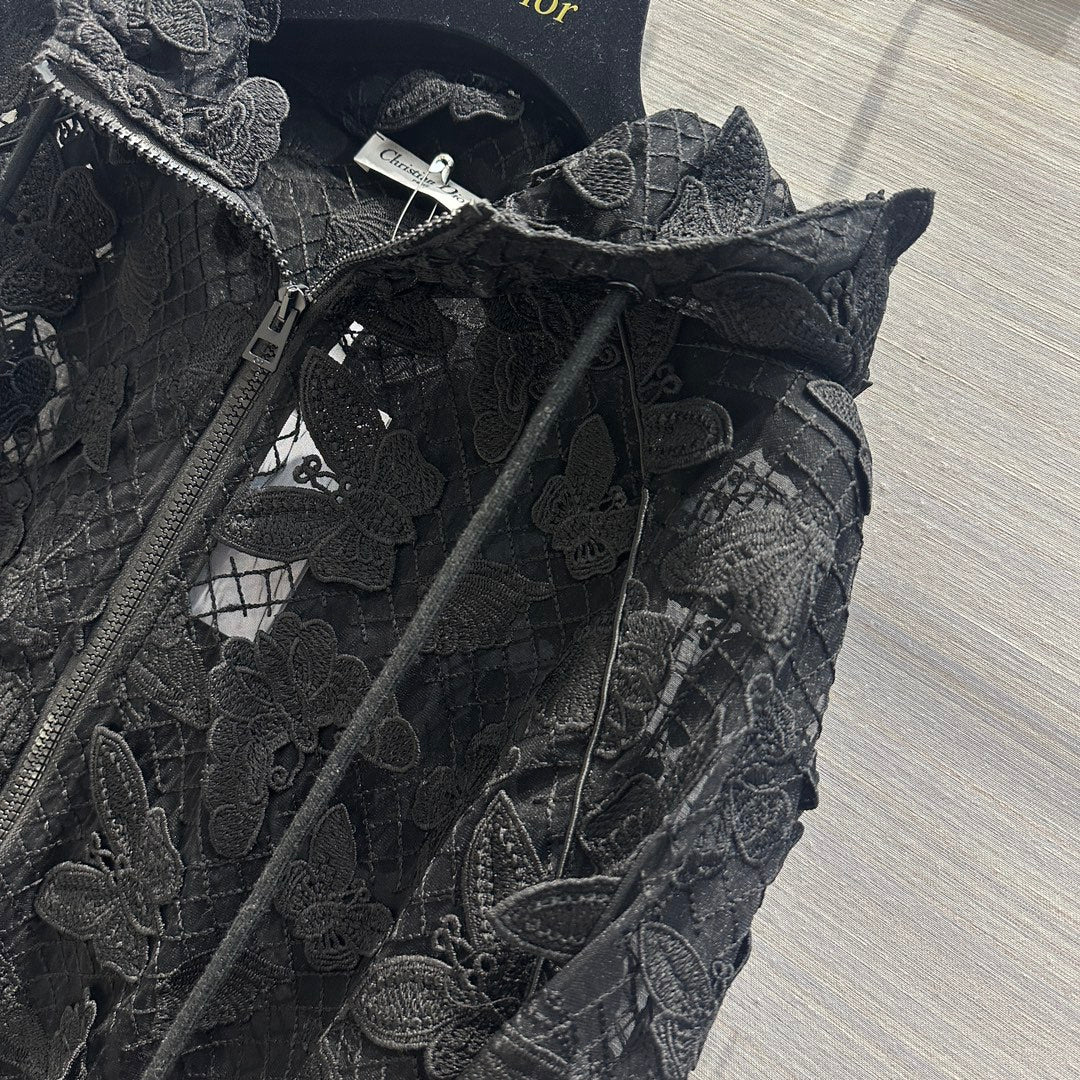 迪D家-2403 24早春度假新品蝴蝶花連帽夾克套裝 黑色