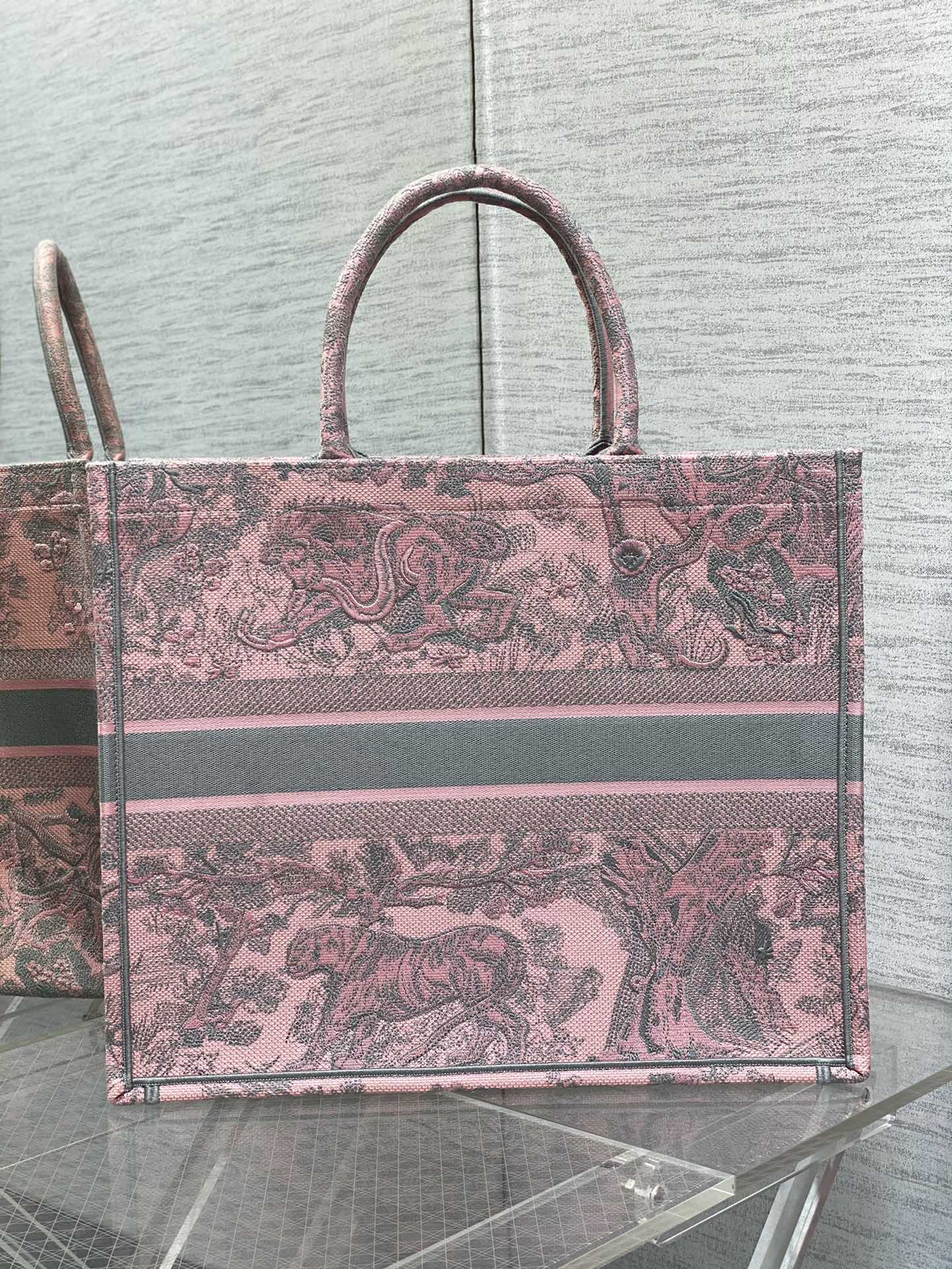 迪D家-Book Tote 2023春夏系列 動物園茹伊灰粉 大號