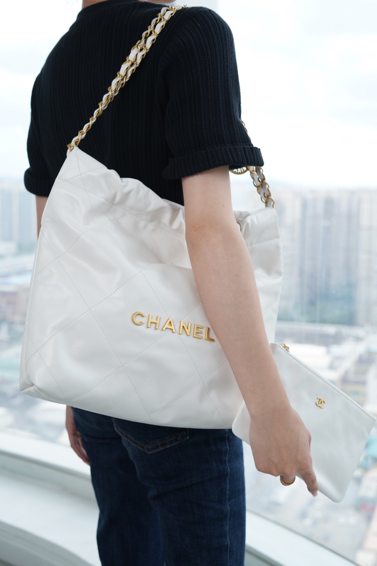 小香家-Chanel 22號手袋 白金色小號