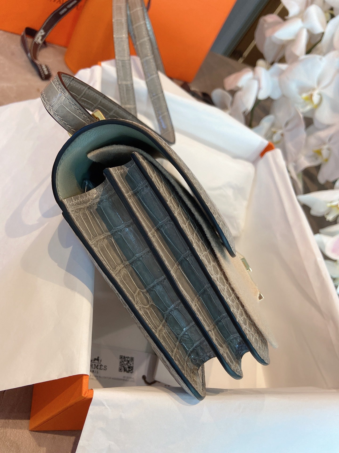 小愛款-Constance Gris Tourterelle 81 斑鳩灰 鱷魚 金扣