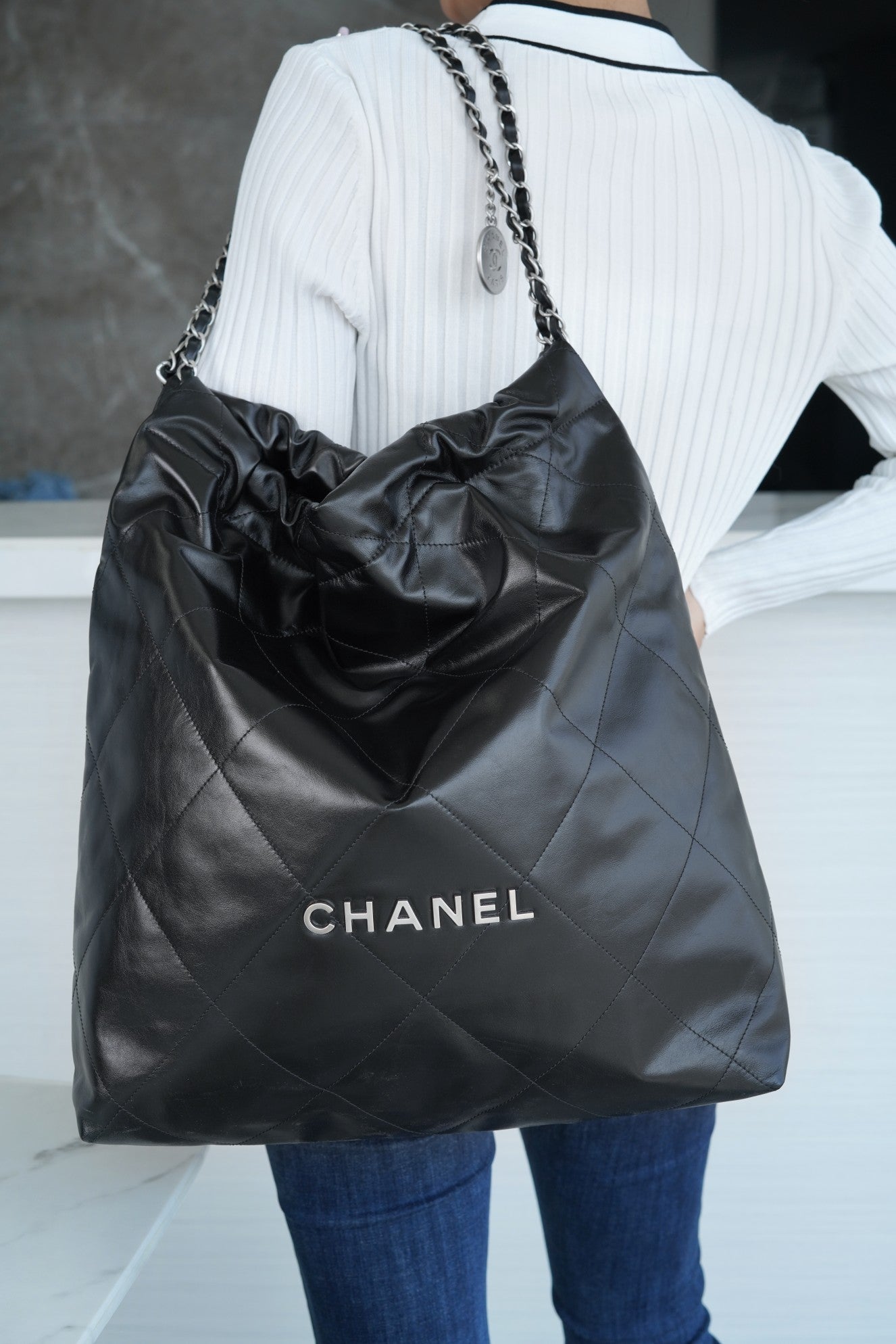 小香家-Chanel 22號手袋 黑銀色大號