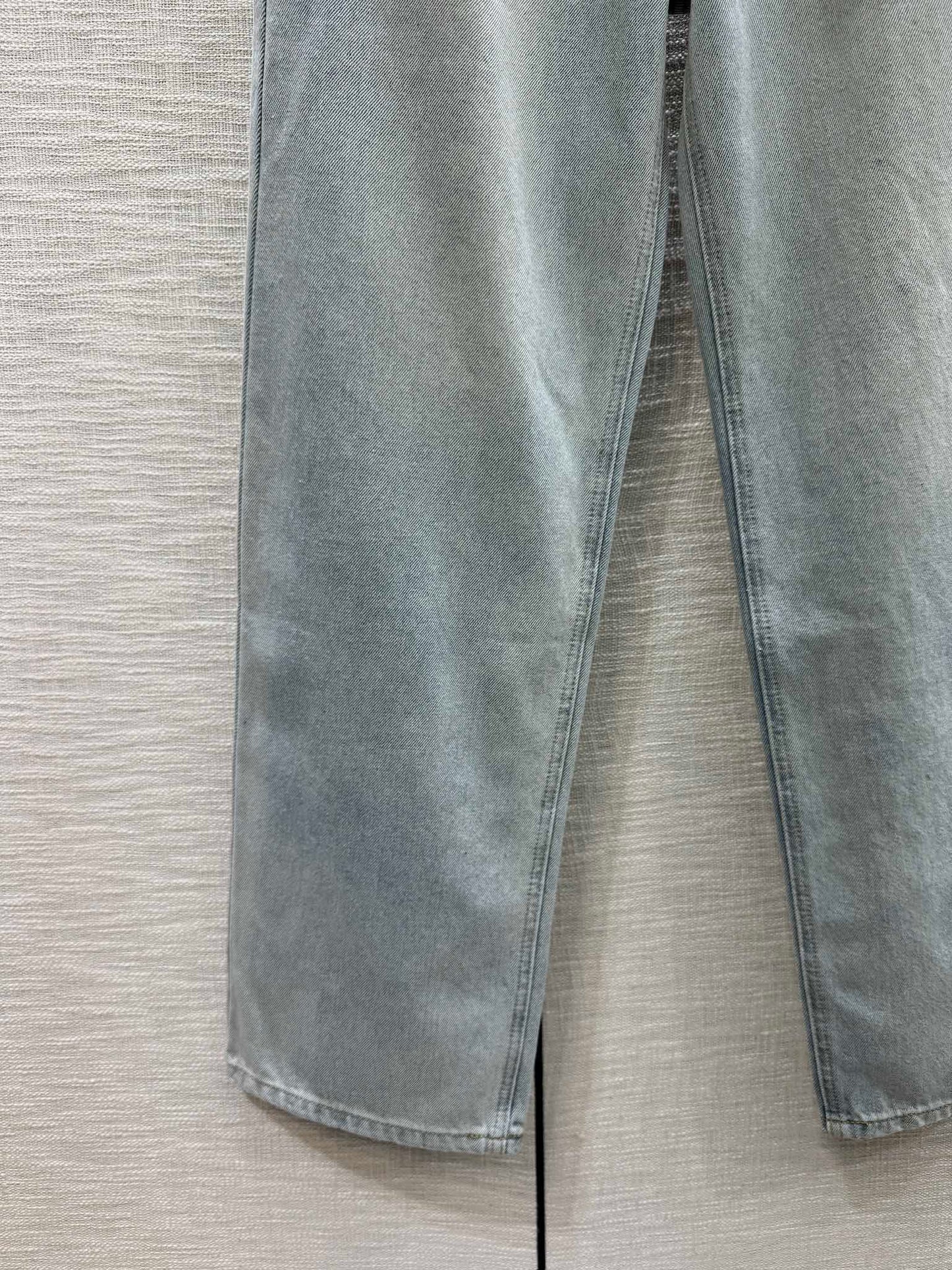 小香家-2403 口袋刺繡闊腿牛仔褲