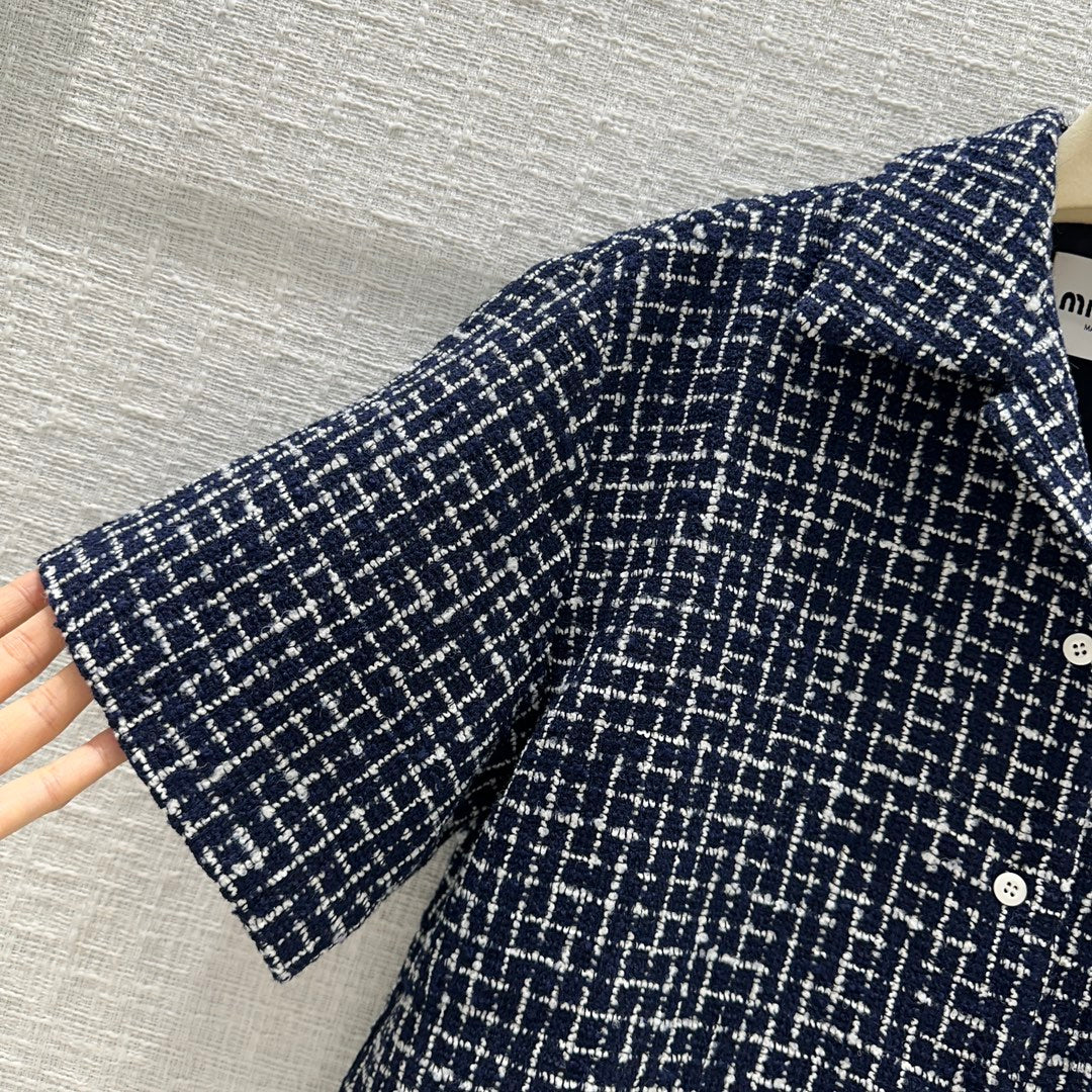穆M家-2404 24早春專櫃新品藍白細格粗花呢套裝
