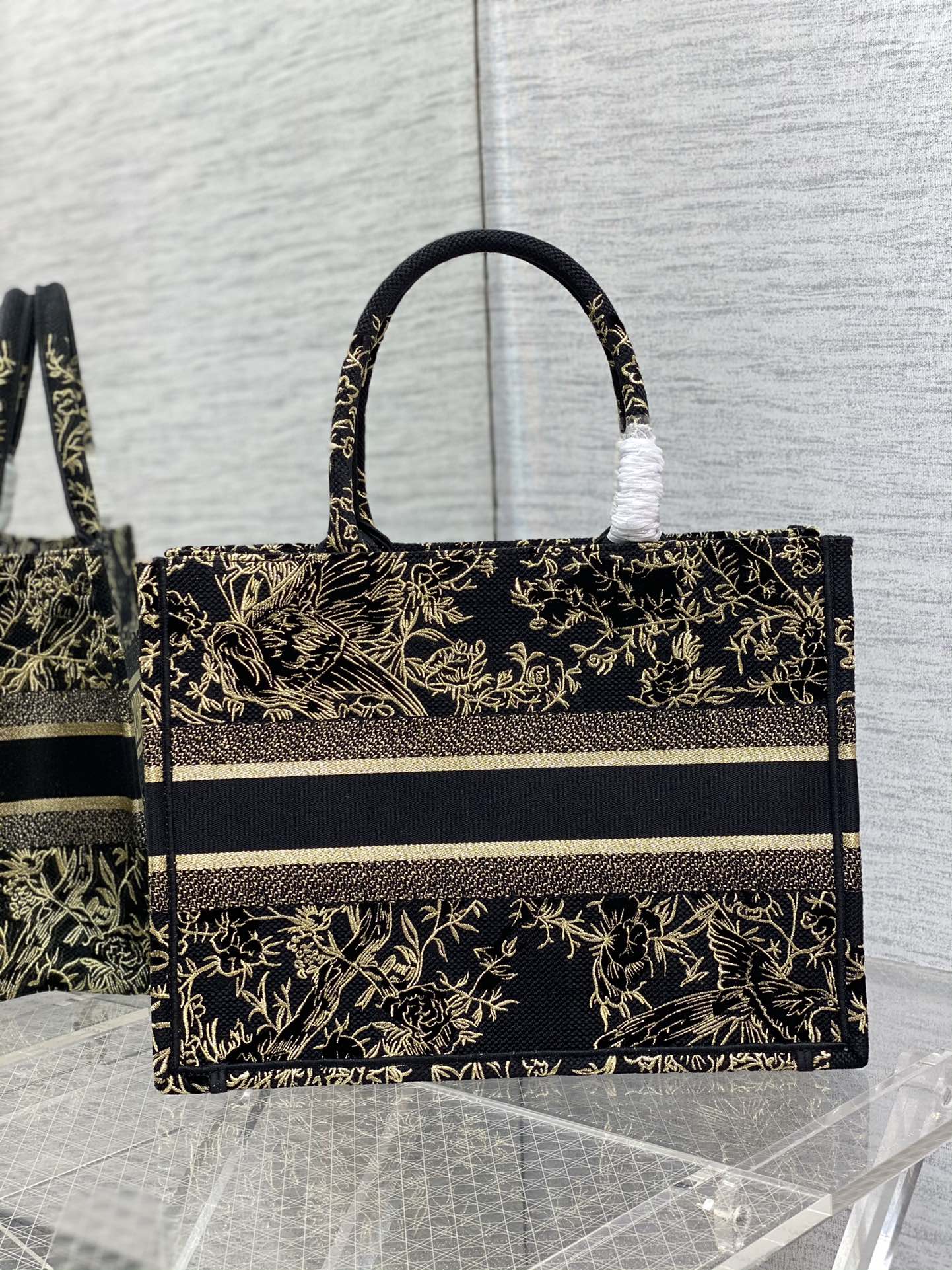 迪D家-BookTote 刺繡手袋 金絲線系列 36x18x28cm